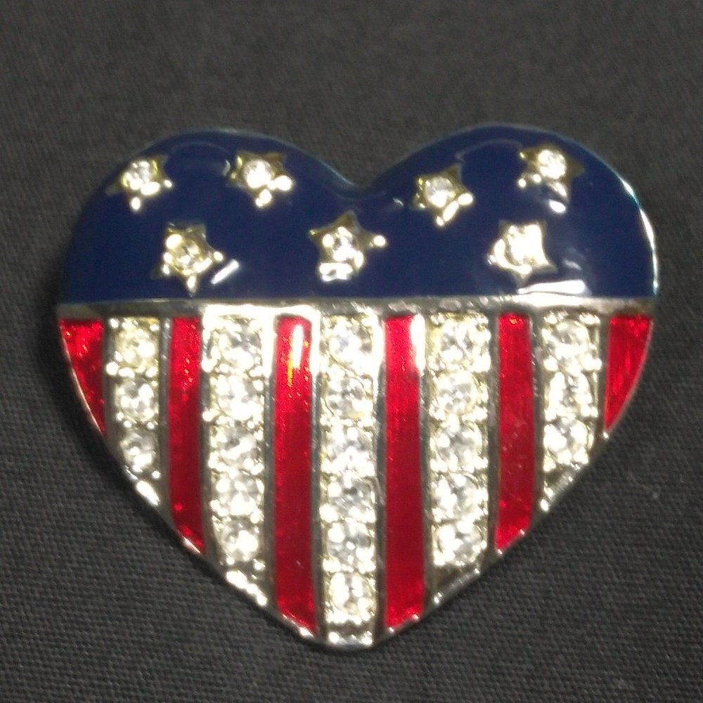 USA FLAG RHINESTONE HEART BROOCH